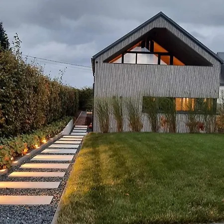 Le Milan Royal -suite Luxueuse Avec Sauna Et Jacuzzi Holiday home Vielsalm